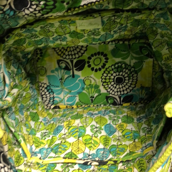 Vera Bradley tote - Picture 2 of 2